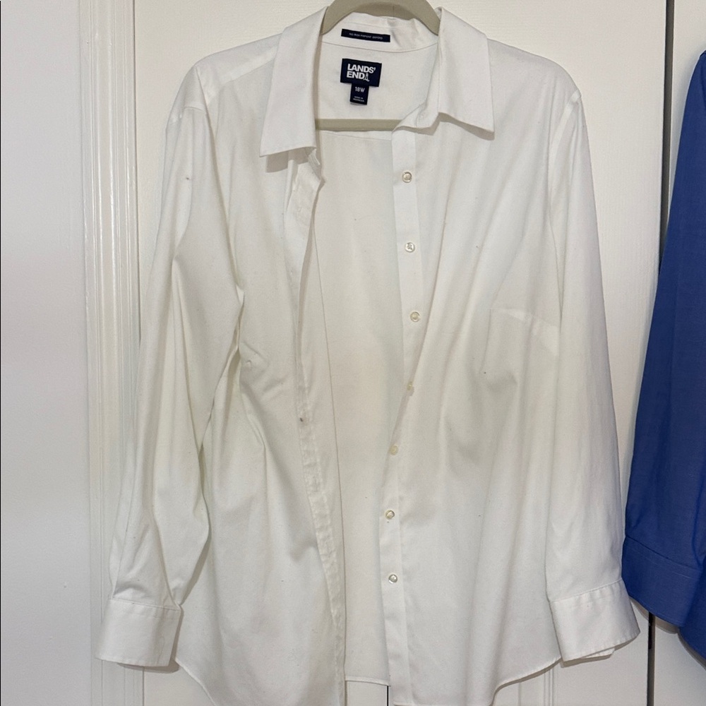 Lands' End Women’s button down NO Iron Oxford.  New. Washed never worn